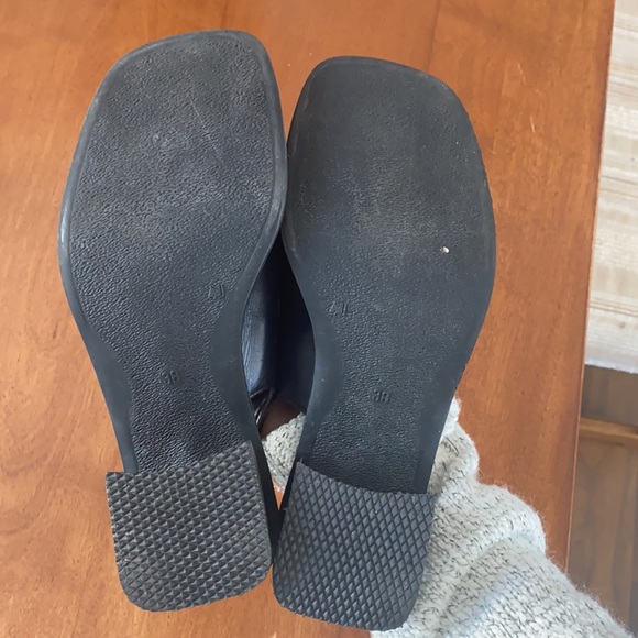 Vintage Womans chunky heels - Picture 3 of 5